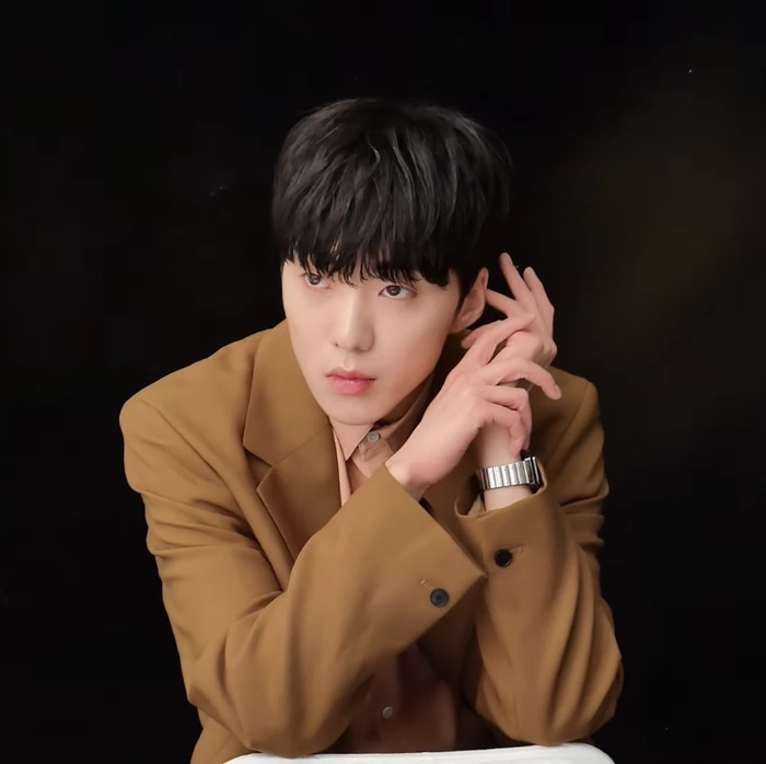 Kang Seung Yoon