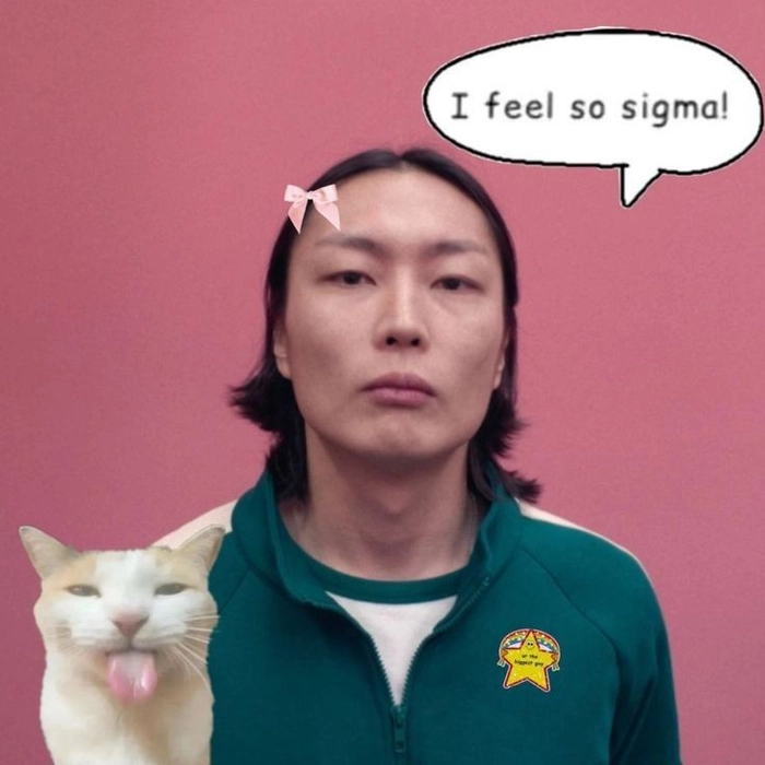 Squid Game meme chế cười ngất