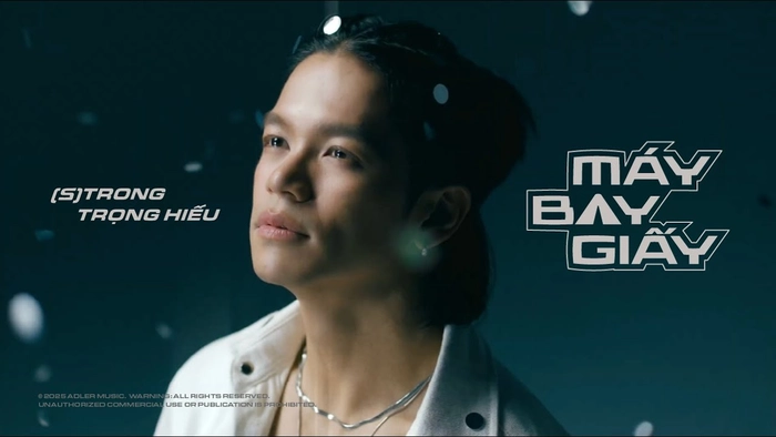 lời bài hát máy bay giấy