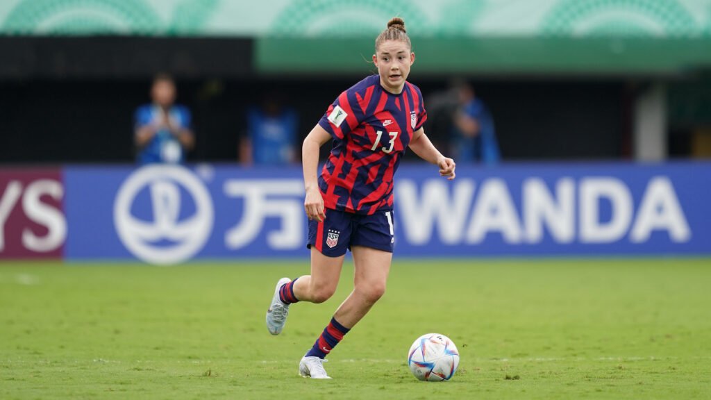 Quá trình hình thành và sự tiến triển của FIFA U‑20 Women’s World Cup.