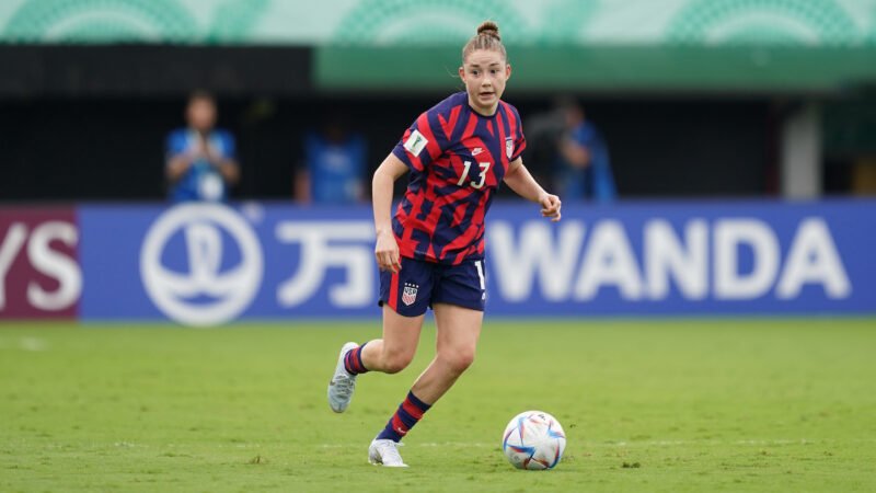 Quá trình hình thành và sự tiến triển của FIFA U‑20 Women’s World Cup.