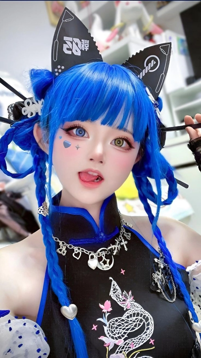 Ảnh gái xinh Trung Quốc cosplay thu hút ánh nhìn