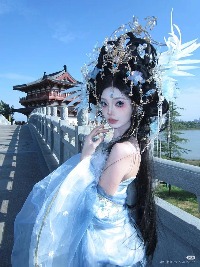 Ảnh gái xinh cổ trang Trung Quốc nhìn rất ưa mắt