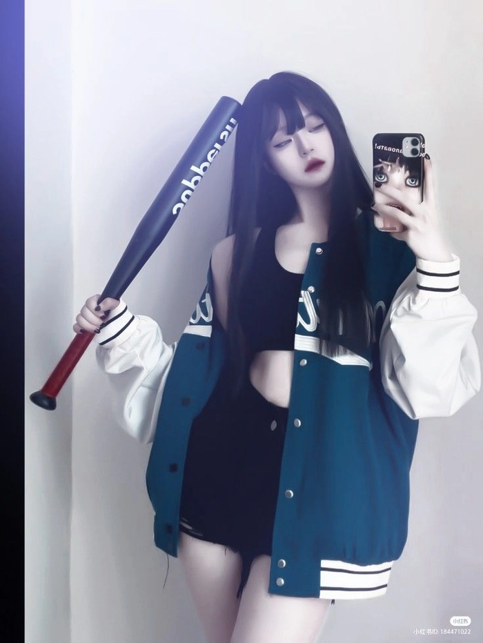 Ảnh gái xinh cực ngầu phong cách cool