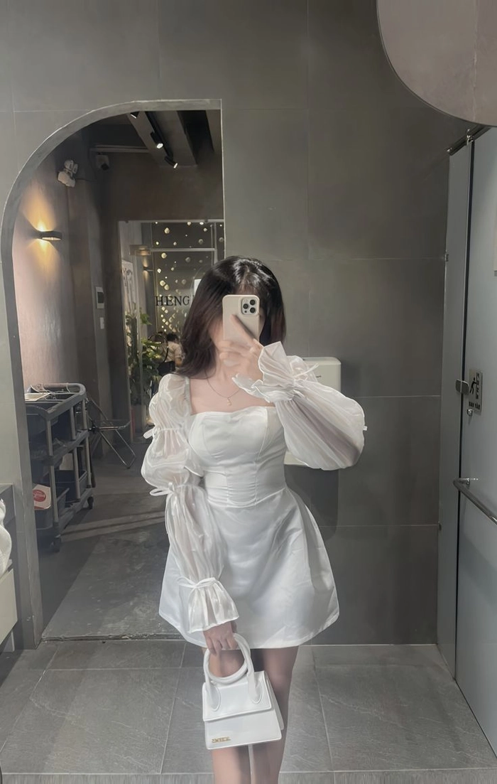 Ảnh girl che mặt bằng điện thoại góc chụp tinh tế