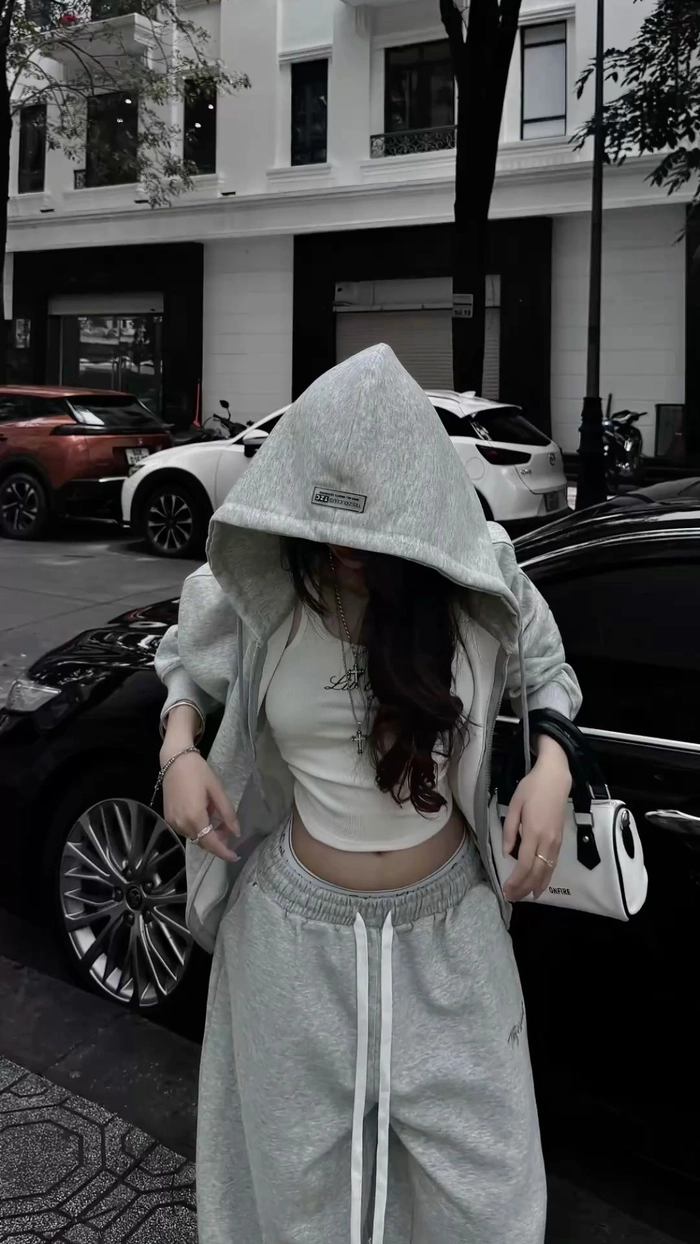 Avatar ảnh gái xinh che mặt phong cách dịu dàng