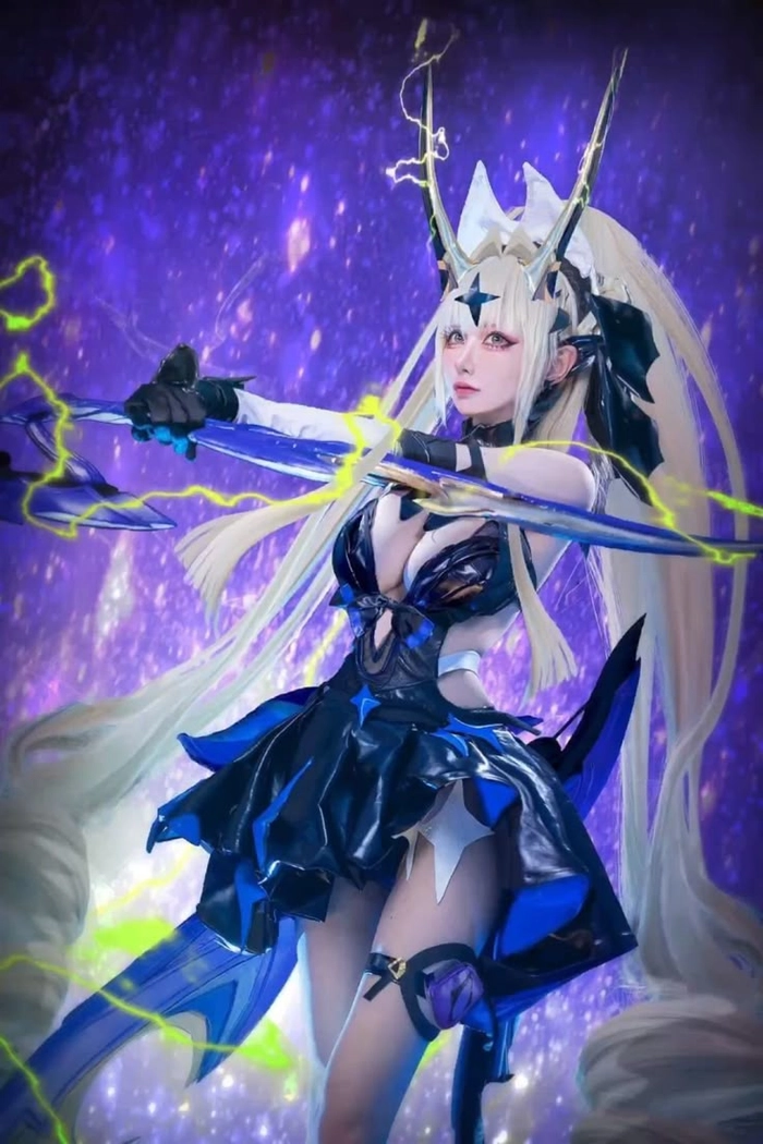 Gái cosplay Liên Quân với tạo hình chỉn chu