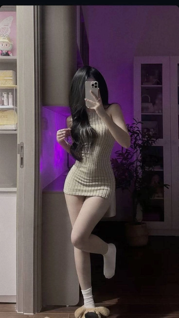 Gái xinh gợi tình với phong cách cuốn hút