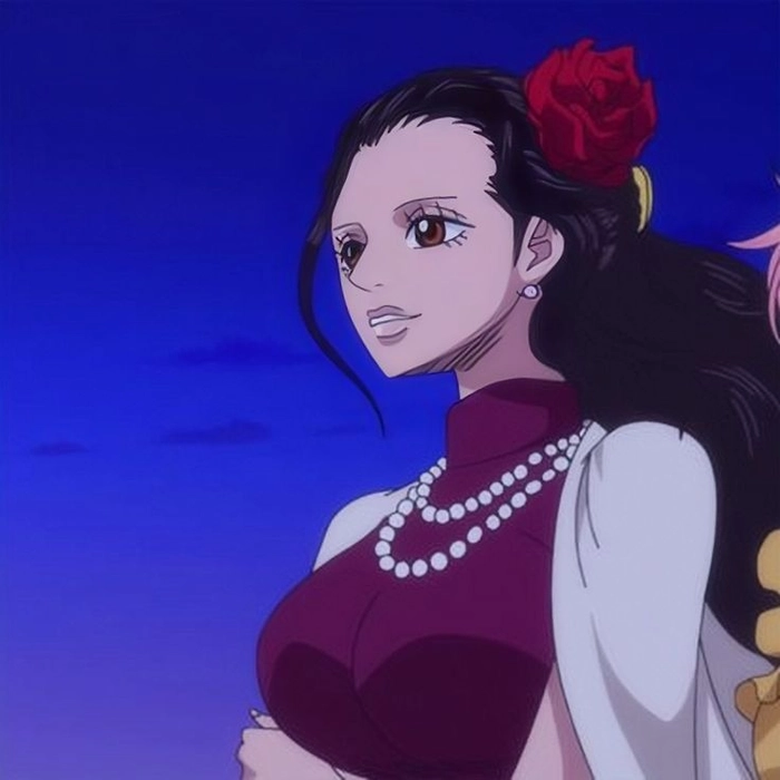 Hình Viola One Piece bikini nổi bật vóc dáng