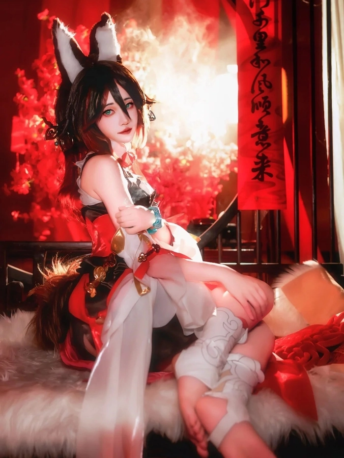 Hình nền cosplay hồ ly 9 đuôi ma mị
