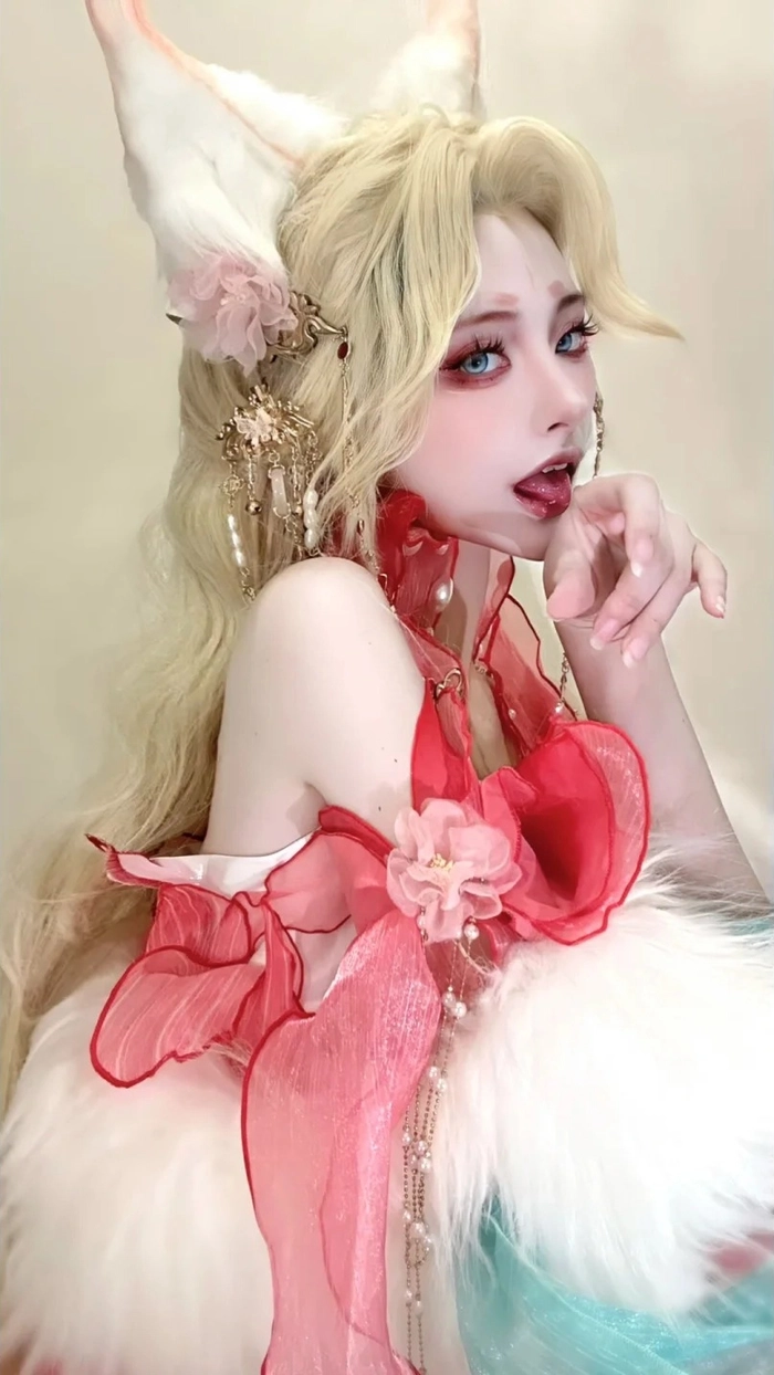 Hình nền gái xinh cosplay hồ ly
