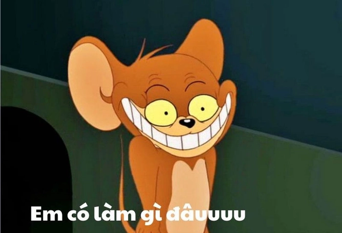 Meme chuột Jerry khóc nhìn rất tội