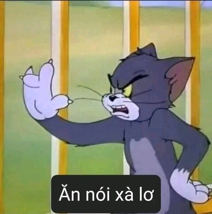 Meme mèo Tom biểu cảm lầy lội