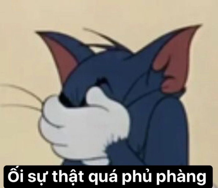 Meme mèo Tom chào nhẹ một cái