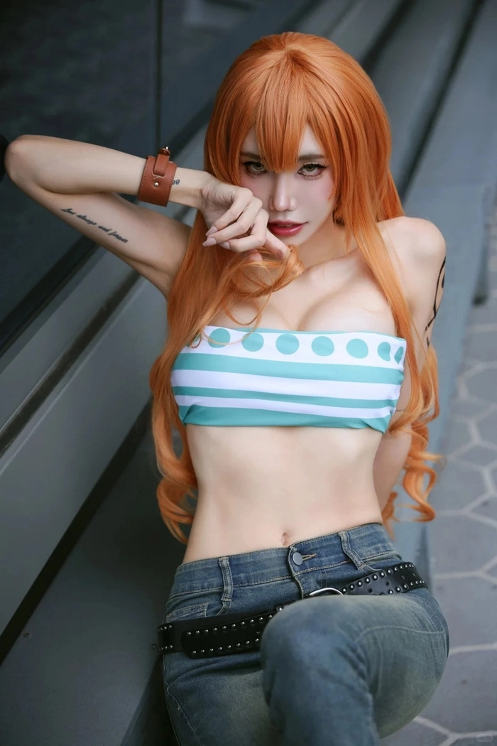 One Piece cosplay đậm chất hải tặc